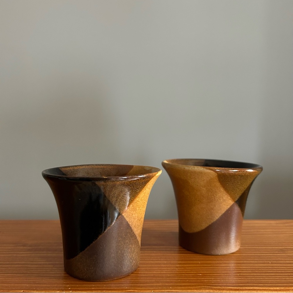Pair of Pottery Craft USA Robert Maxwell ceramic cups